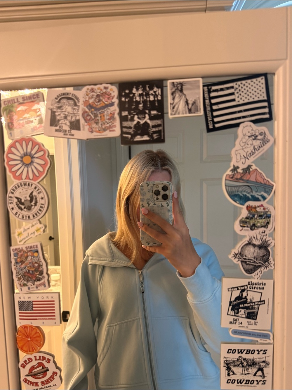 lululemon scuba full zip